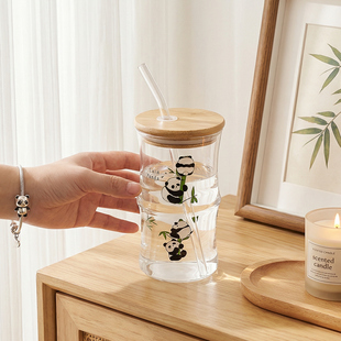 软萌治愈系熊猫卡通玻璃杯带盖吸管杯耐高温大容量水杯