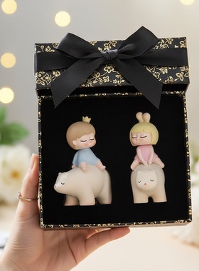 卡通树脂桌面摆件礼盒生日礼物