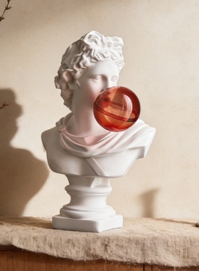 新古典树脂人物雕塑客厅摆件