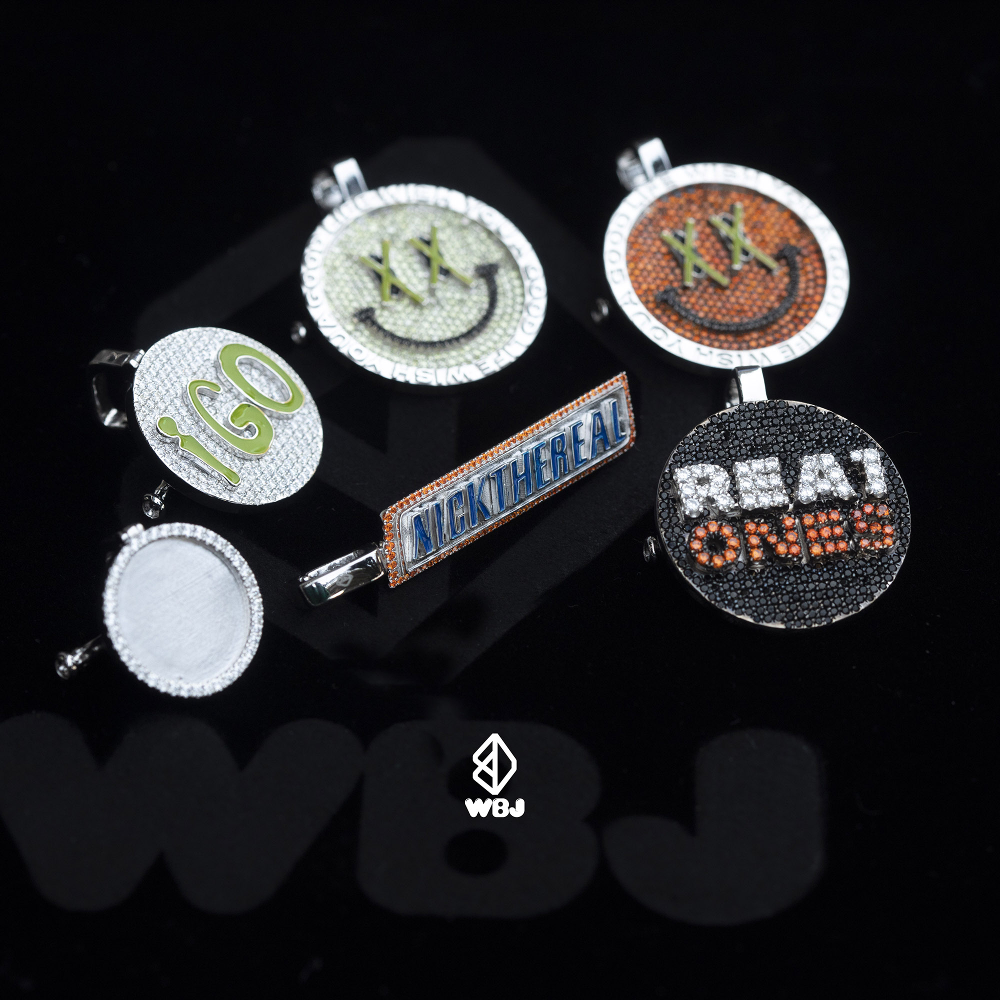 wbj珠宝欣赏10k莫桑石胸针吊坠