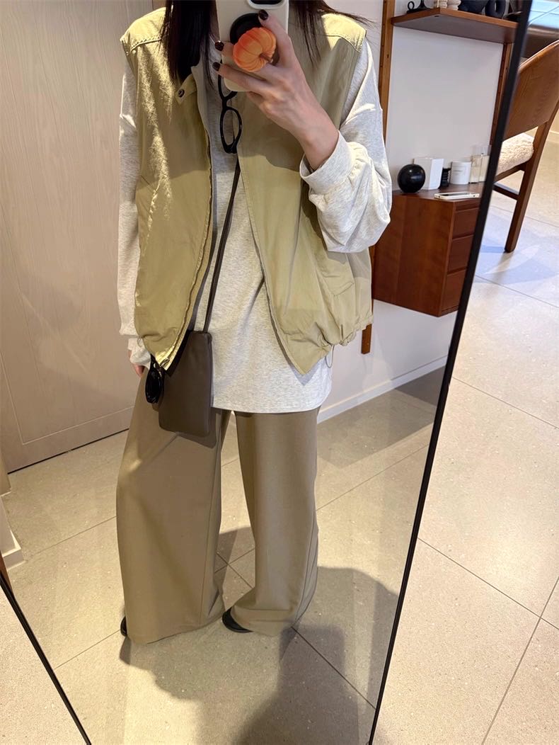 恩灿 26秋冬新款韩版宽松休闲百搭无袖棉马甲女设计感小众上衣