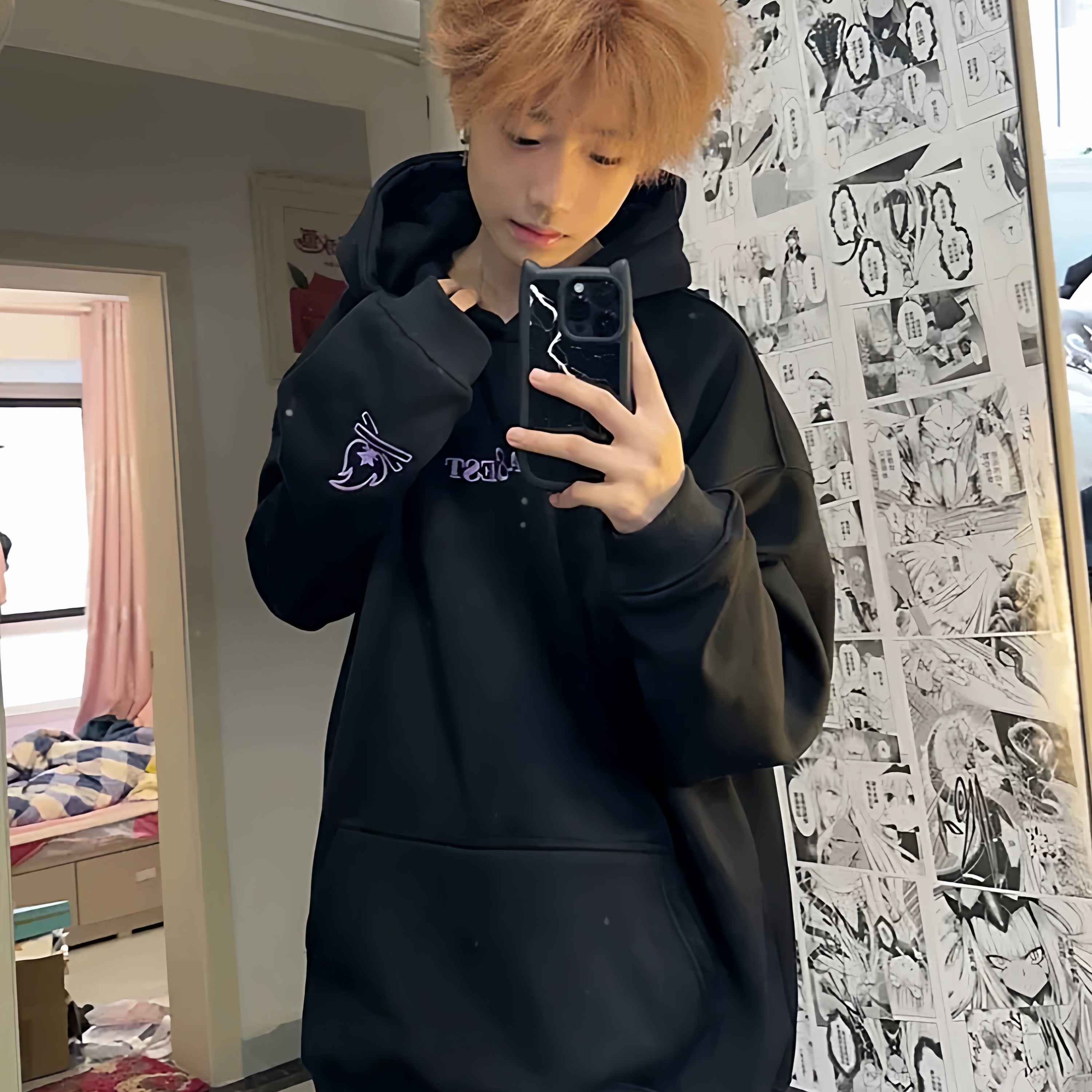 亿万少年原创刺绣字母火焰连帽情侣保暖卫衣男女国潮美式秋冬上衣