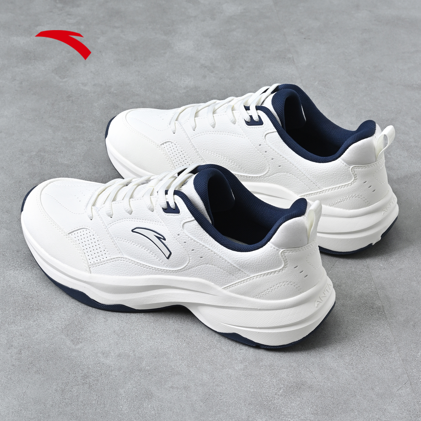 安踏ACE2潮流简约白色运动鞋男款