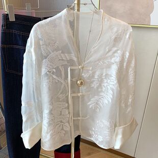 微透别致漂亮上衣 新款 新中式 香榭白茶提花v领盘扣外套女2024春季
