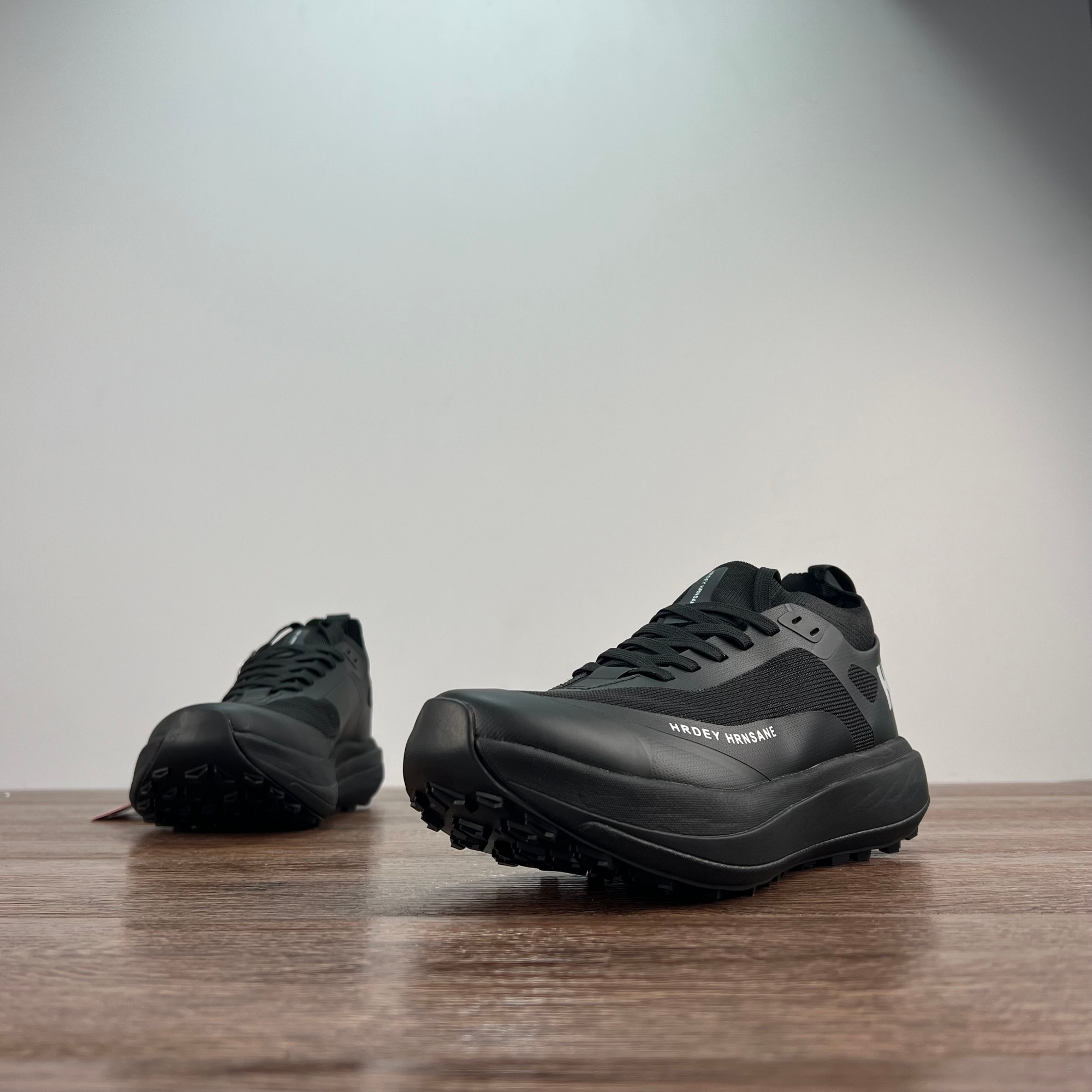 高端牛货情侣城市户外越野跑鞋