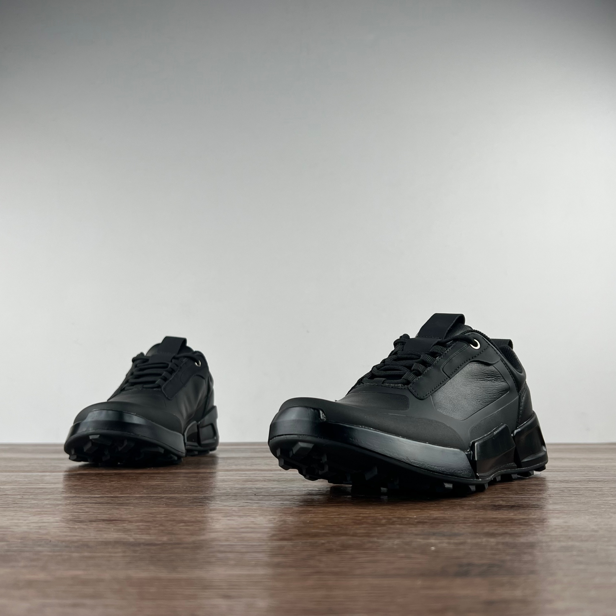 稀缺 头层牛皮 外贸男士春秋运动休闲皮鞋黑武士时尚厚底百搭单鞋