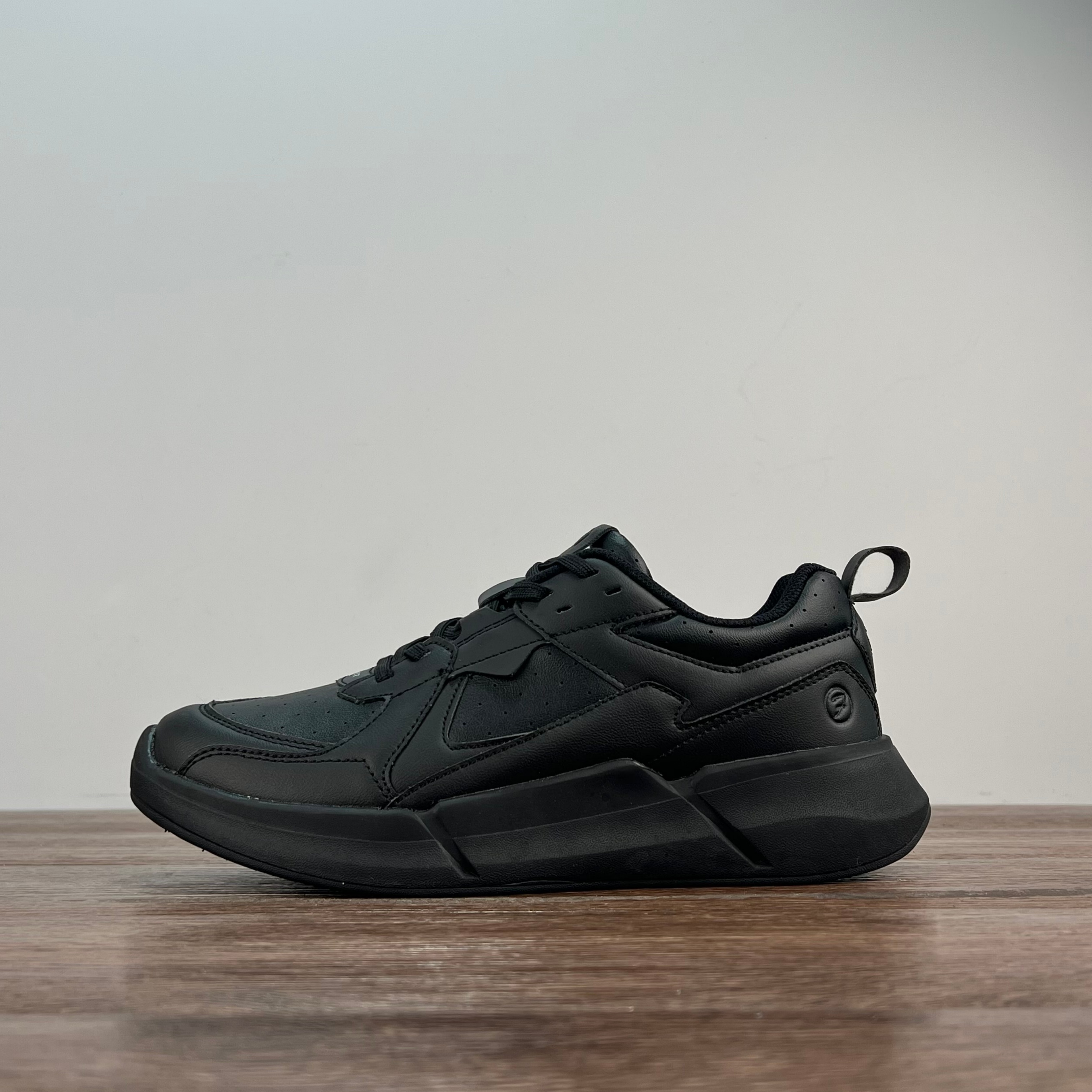 外贸稀缺货男士秋冬复古运动休闲鞋简约百搭厚底阿甘鞋慢跑鞋轻质