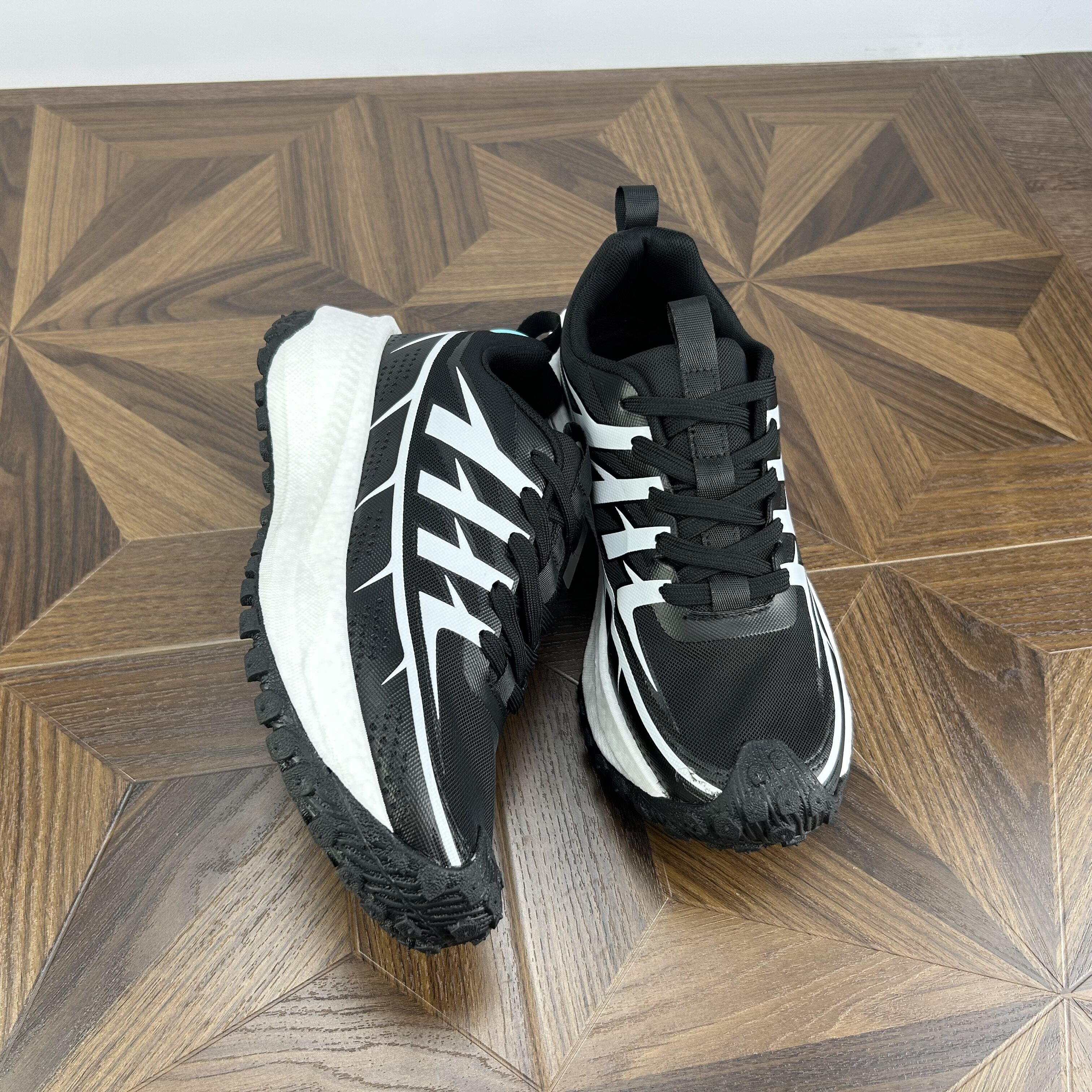 专G单 牛货 男户外越野跑鞋夏季网面透气轻便跑山鞋缓震慢跑鞋女