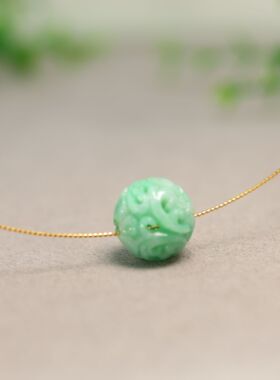 #J310 阳绿天然A货翡翠雕花圆珠子锁骨项链吊坠配S925银项圈