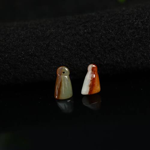天然A货翡翠莲蓬小吊坠
