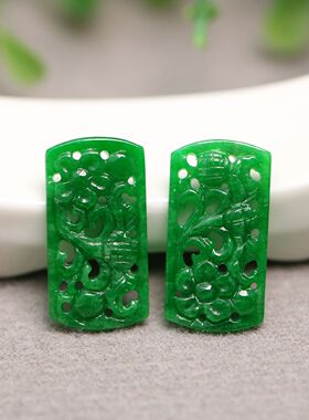#5039老坑满色辣绿天然A货翡翠方形镂空雕花戒面 可镶戒指耳钉