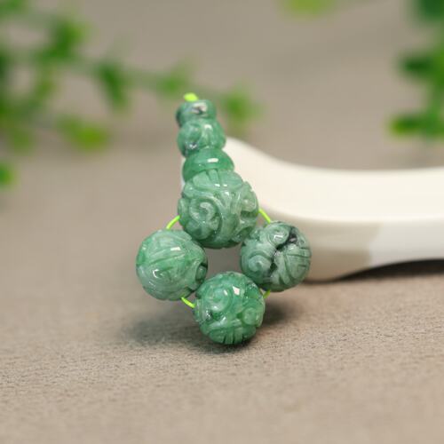翡翠团寿龙纹雕花珠子三通佛头