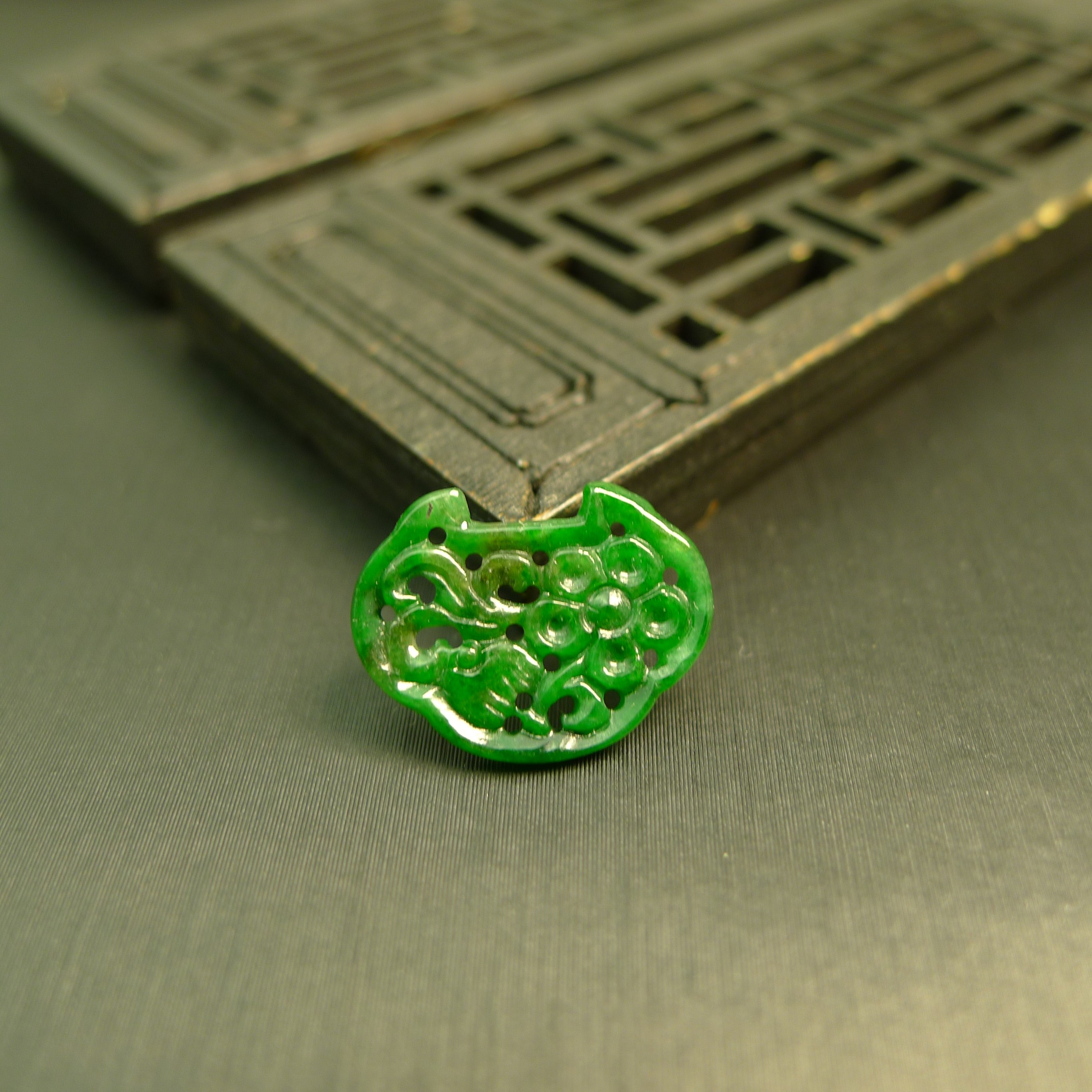 #K574 老坑满绿缅甸天然A货翡翠雕花如意锁片戒面裸石,珠宝/钻石/翡翠,翡翠裸石/蛋面,淘宝优惠券,粉丝福利购,淘宝优惠卷