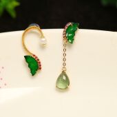 E382一对18K金镶嵌满绿天然A货翡翠蝴蝶翅膀不对称款 耳坠