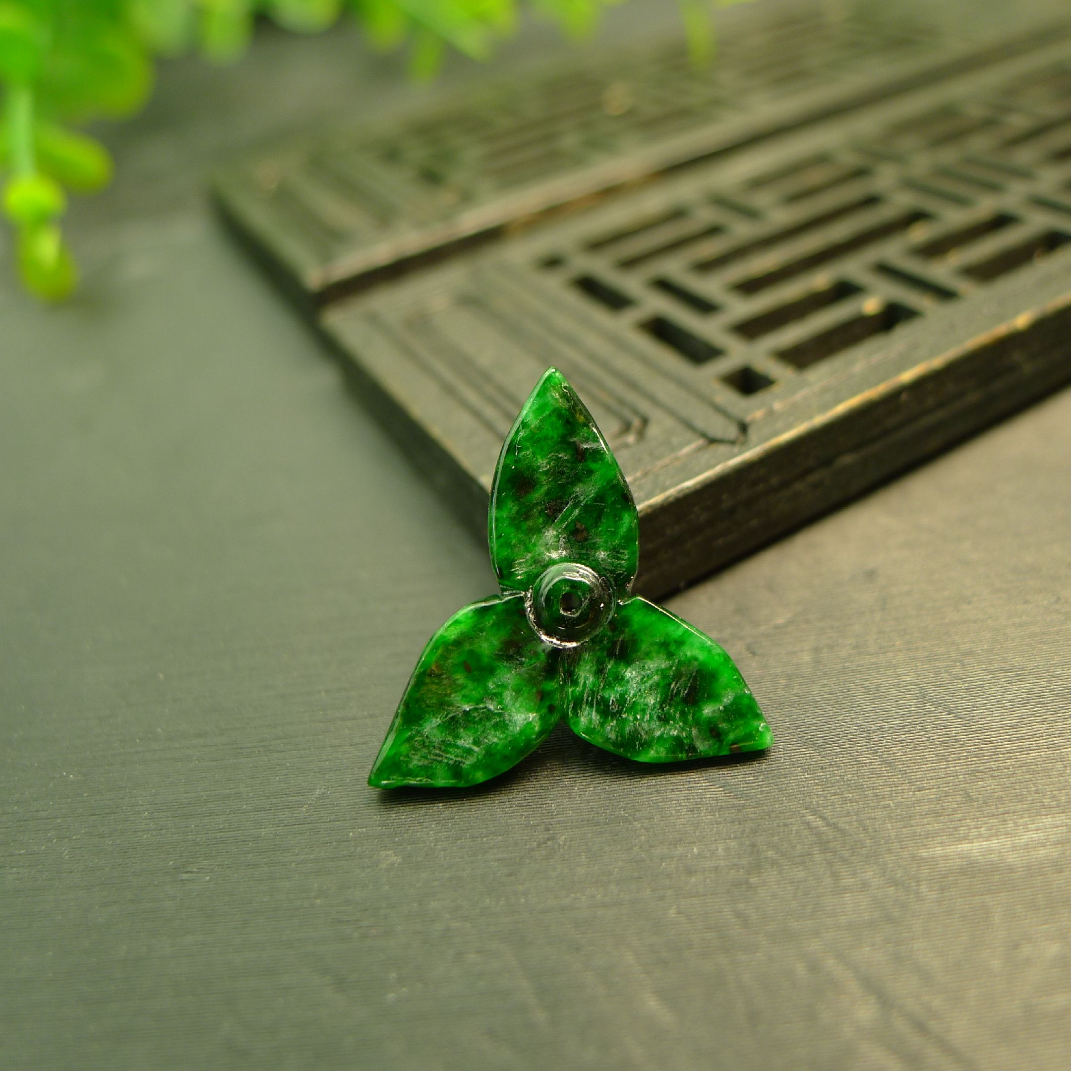 翡翠三叶草小花花朵吊坠花片裸石