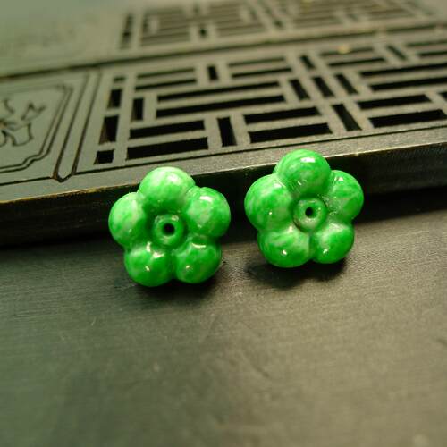 满绿天然A货翡翠梅花小花花朵