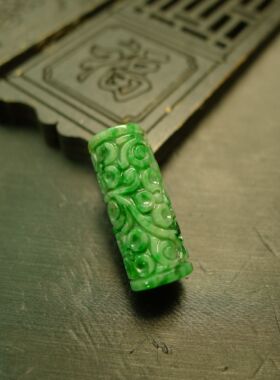 #J006满绿天然A货翡翠圆柱形雕花管珠桶珠 可作手牌吊坠裸石