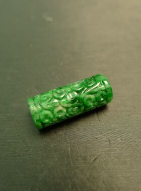 #G876满绿天然A货翡翠雕花桶珠圆柱形管珠 可作吊坠手牌裸石