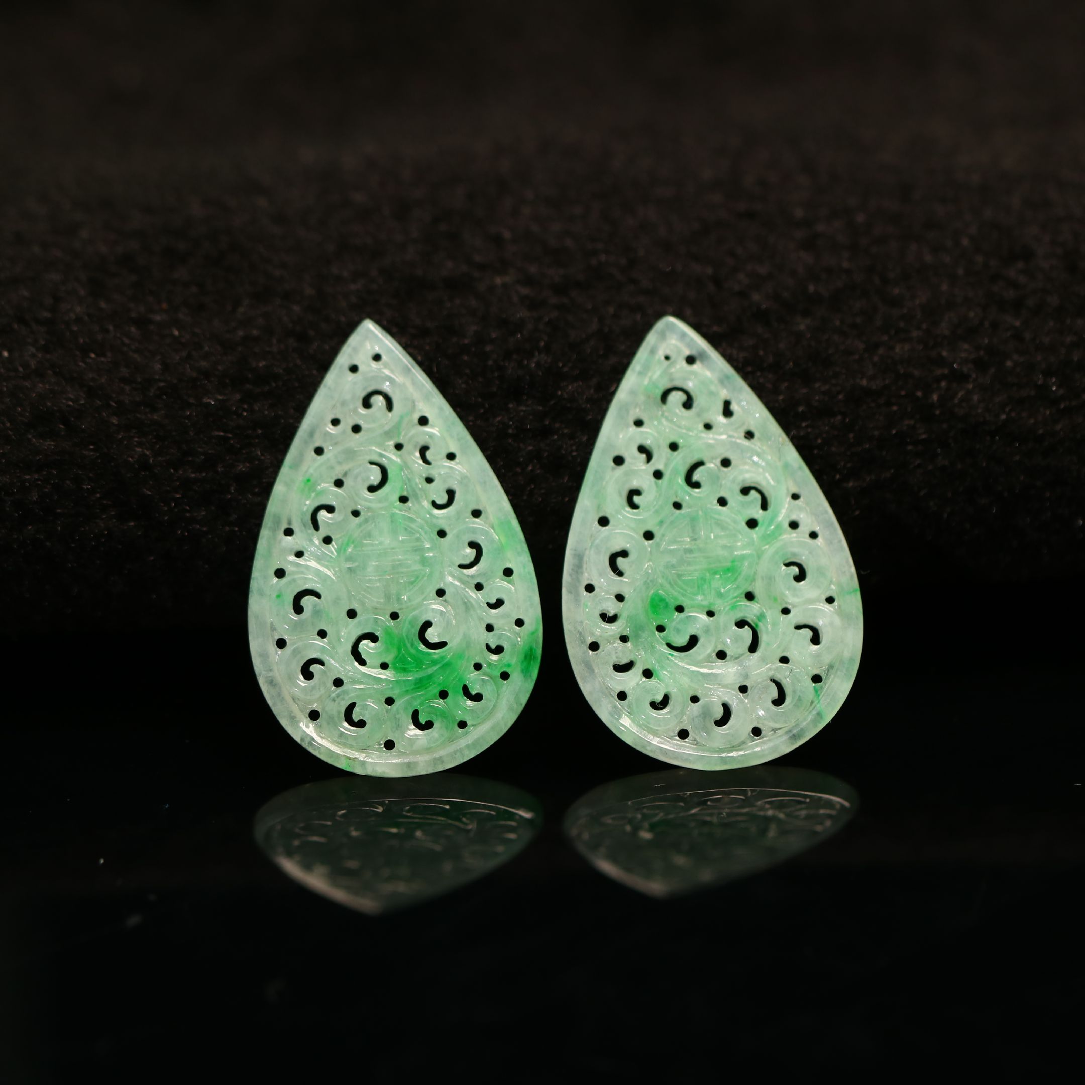 天然A货翡翠水滴形耳坠花片