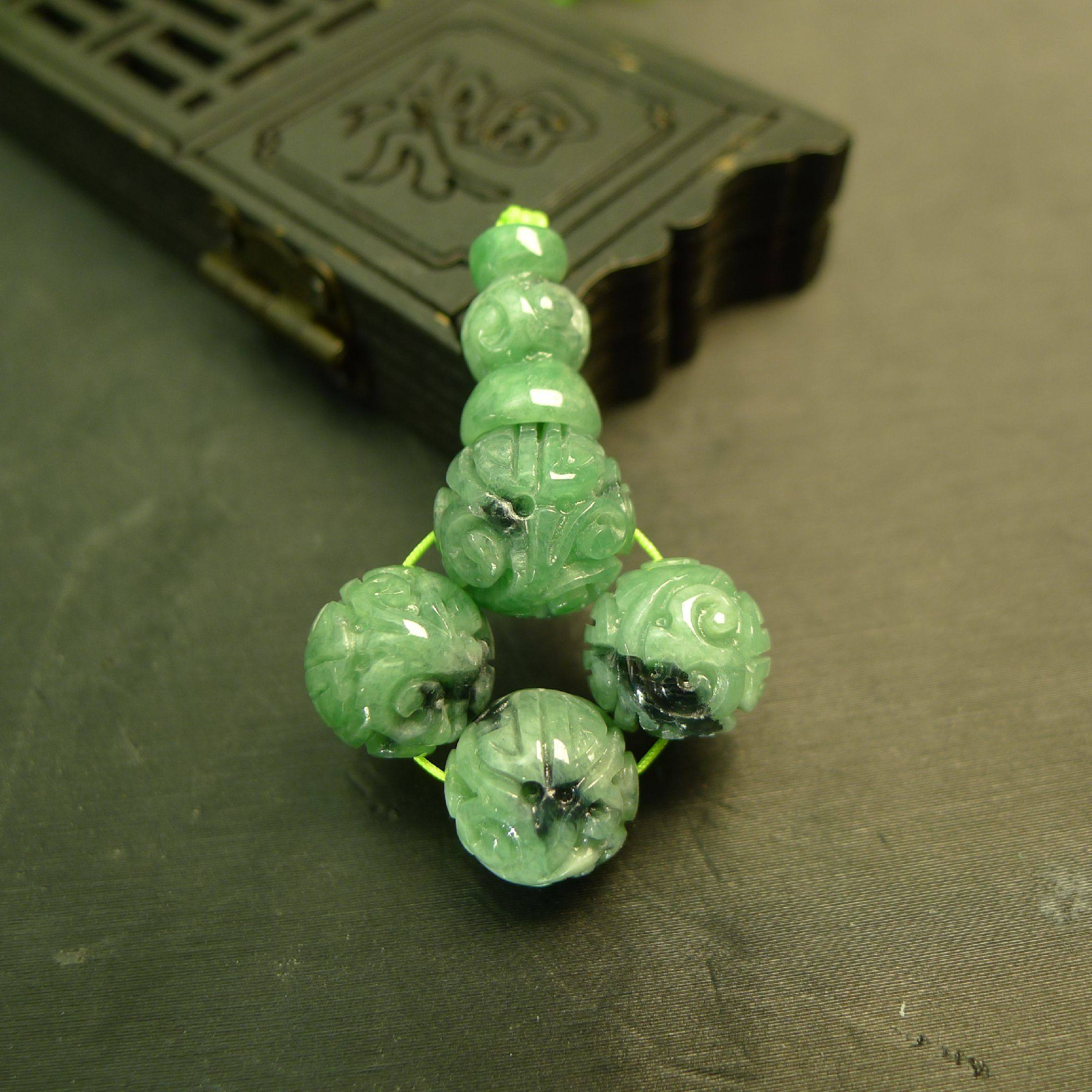 #J121满绿缅甸天然A货翡翠雕花珠子三通佛头 佛珠珠串配件