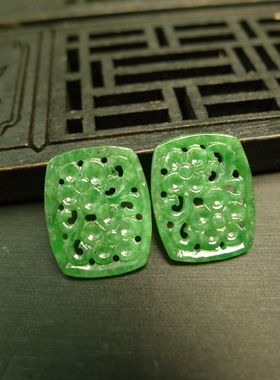 #B592 一对满绿天然A货老翡翠镂空雕花戒面 镶嵌件