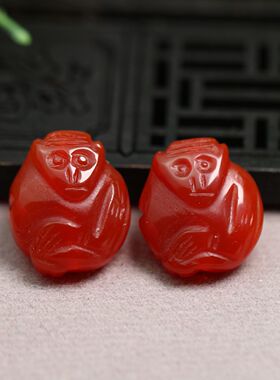一对红色天然老玛瑙十二生肖猴子 通天孔