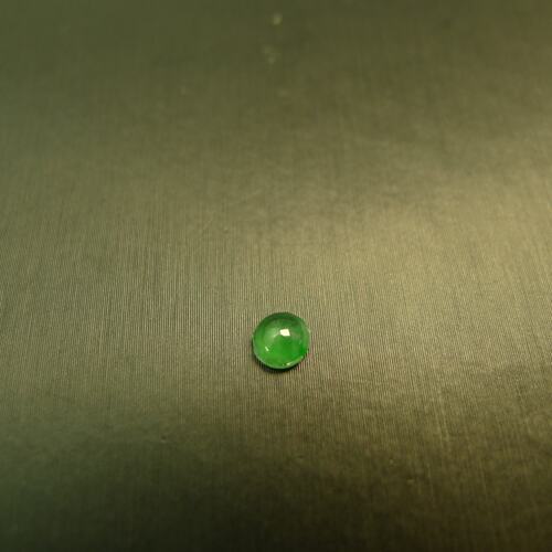 满绿缅甸天然A货翡翠蛋面戒面