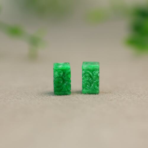 天然A货翡翠雕花路路通桶珠