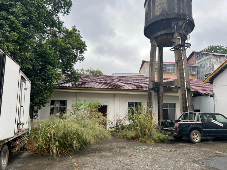 4月18日赣州市食品公司所持有的厂房、土地及其地上附着物、构筑物等网络拍卖公告