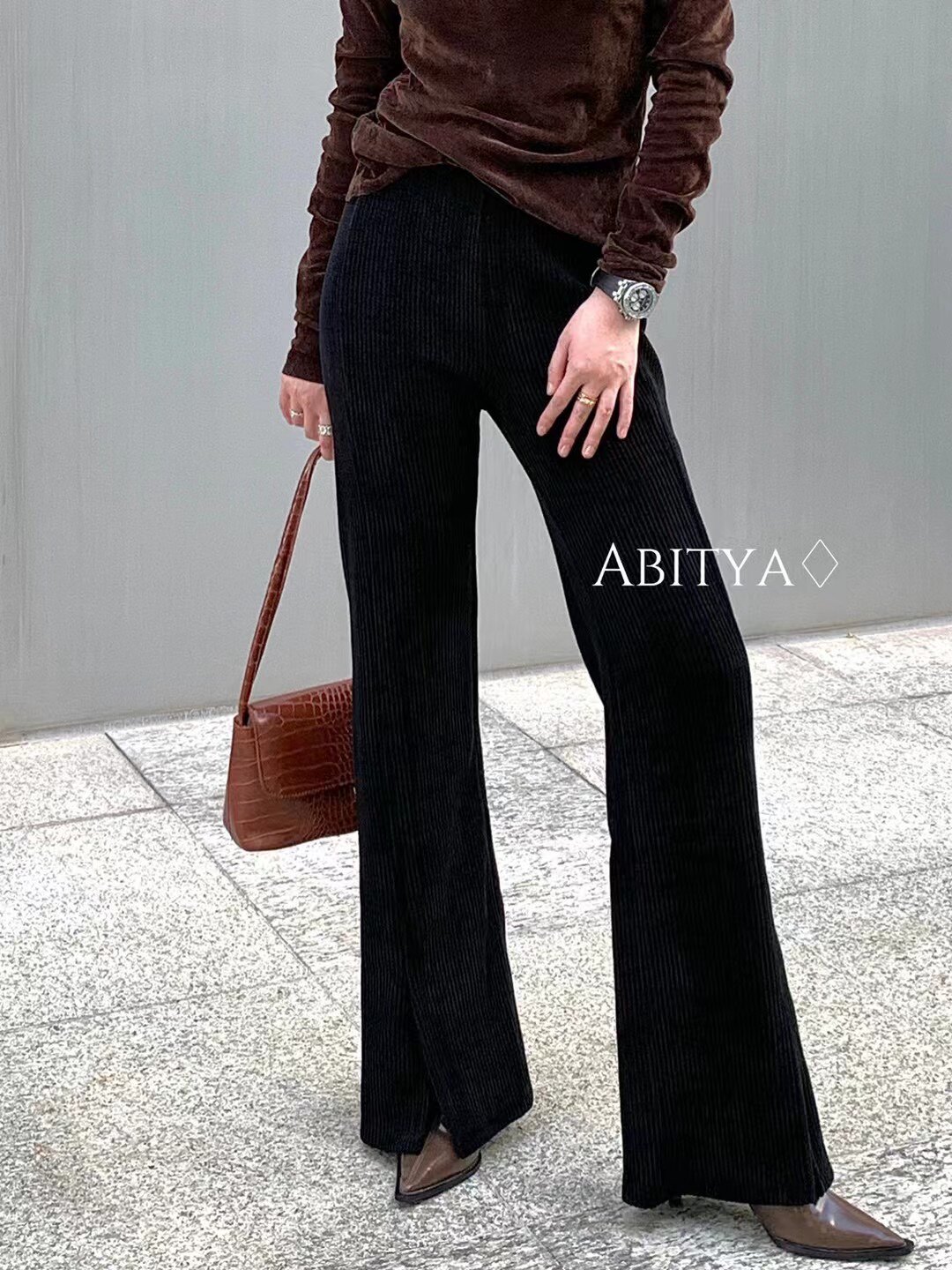灯芯绒裤子女2022春秋冬季新款开衩显瘦直筒长裤条绒高腰微喇叭裤