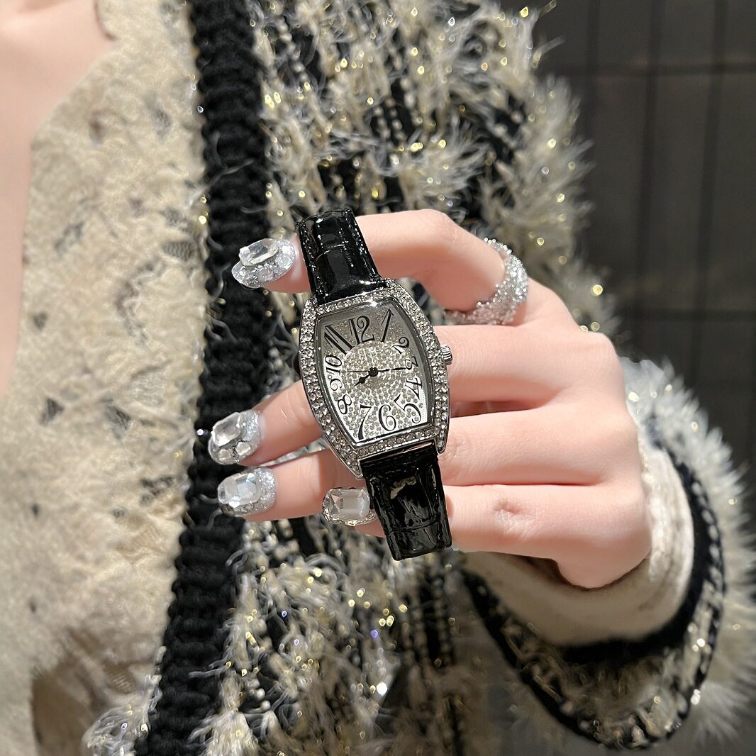 古古GUGU时尚酒桶形水钻手表女士轻奢满天星真皮表带高级感腕表