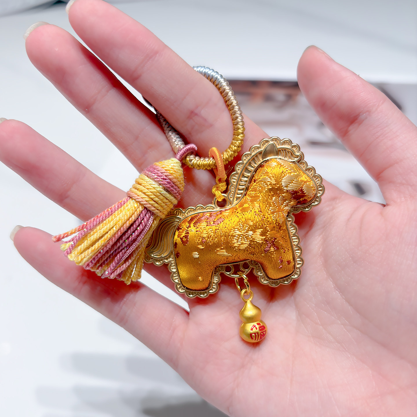 宋锦小马汽车钥匙扣挂件2026年新款马上有钱生肖马钥匙挂饰钥匙链