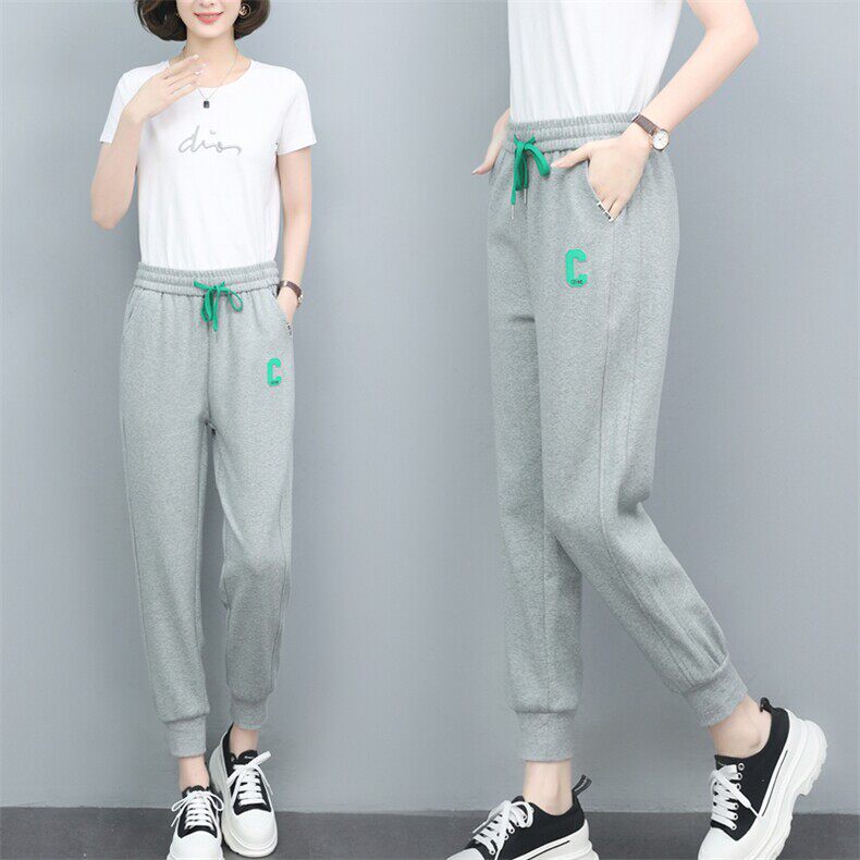 灰色束脚休闲裤女宽松百搭字母标运动裤显瘦小个子卫裤小众舒服时