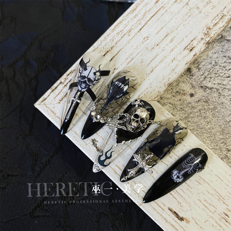 恶魔之吻血色美甲贴纸薄韧背胶立体搞怪暗黑恐怖指甲贴纸骨架装饰