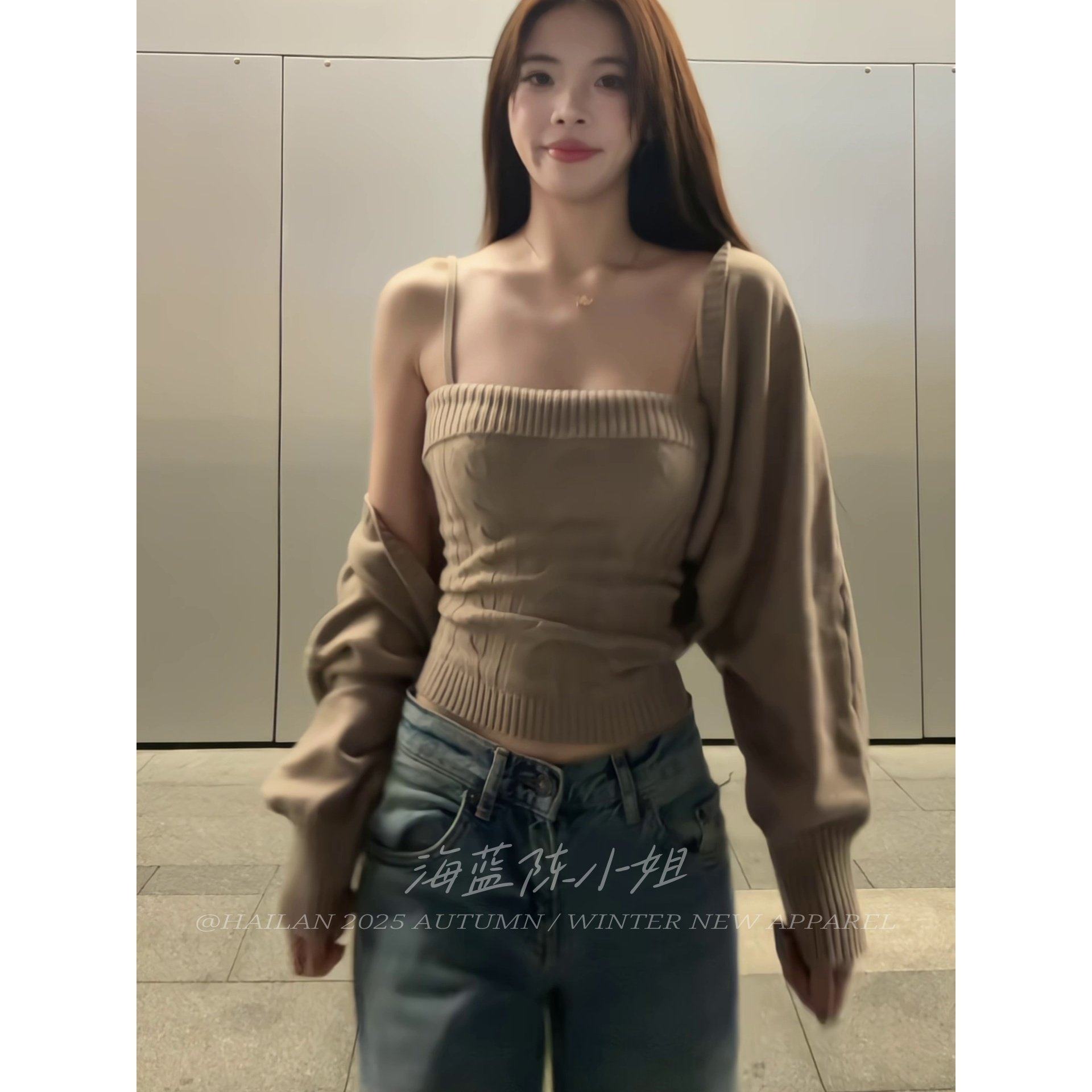 摩卡慕斯灯笼袖绞花针织开衫女秋季宽松外套吊带背心纯欲风两件套