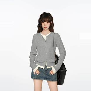 灰色假两件短款针织开衫女秋季秋冬季高级感修身内搭毛衣外套上衣
