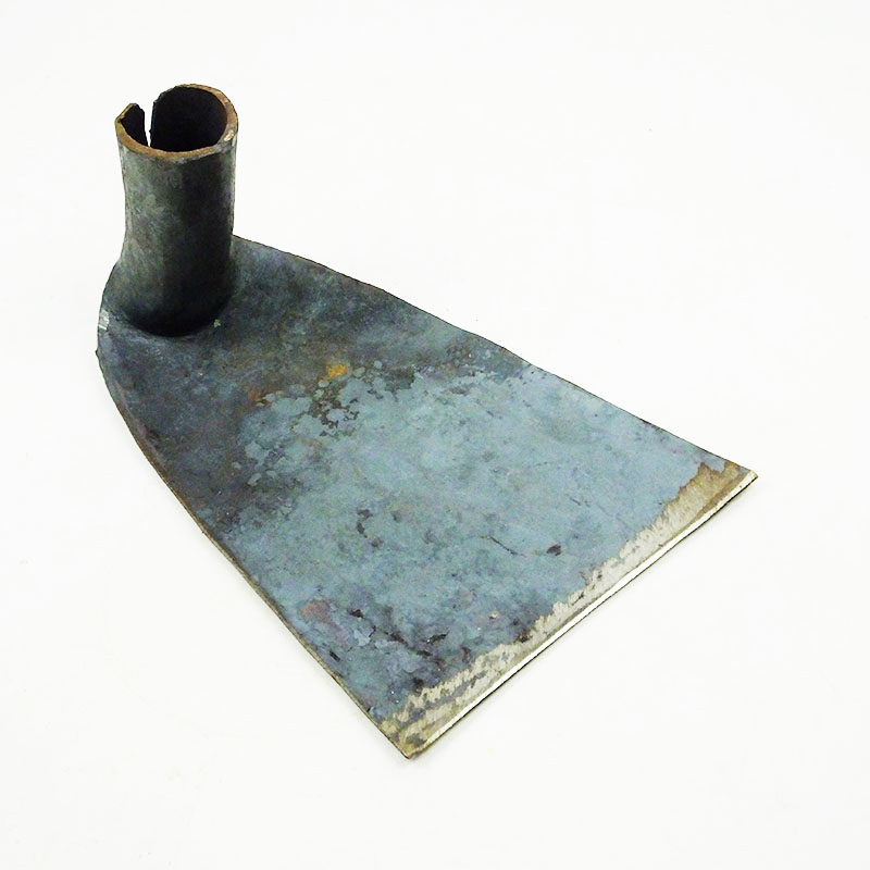 手工锻打锄头农具挖土种菜木柄