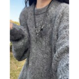 灰色