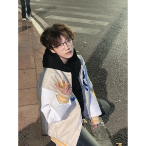 网图植绒刺绣棒球服皮袖夹克外套男女春秋新款宽松上衣NA501特P65图片