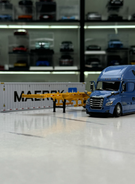 DM 1:50 Maersk 马士基40'冷藏集装箱CASCADIA骨架拖车模型