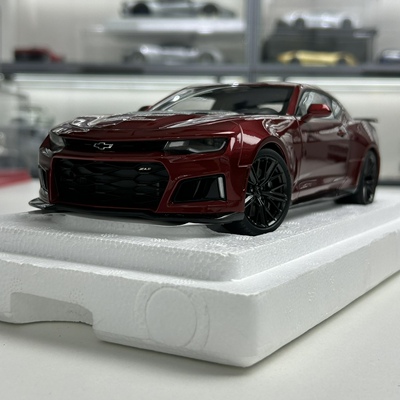 Autoart奥拓1:18雪佛兰科迈罗CAMARO ZL1 2017全开汽车模型