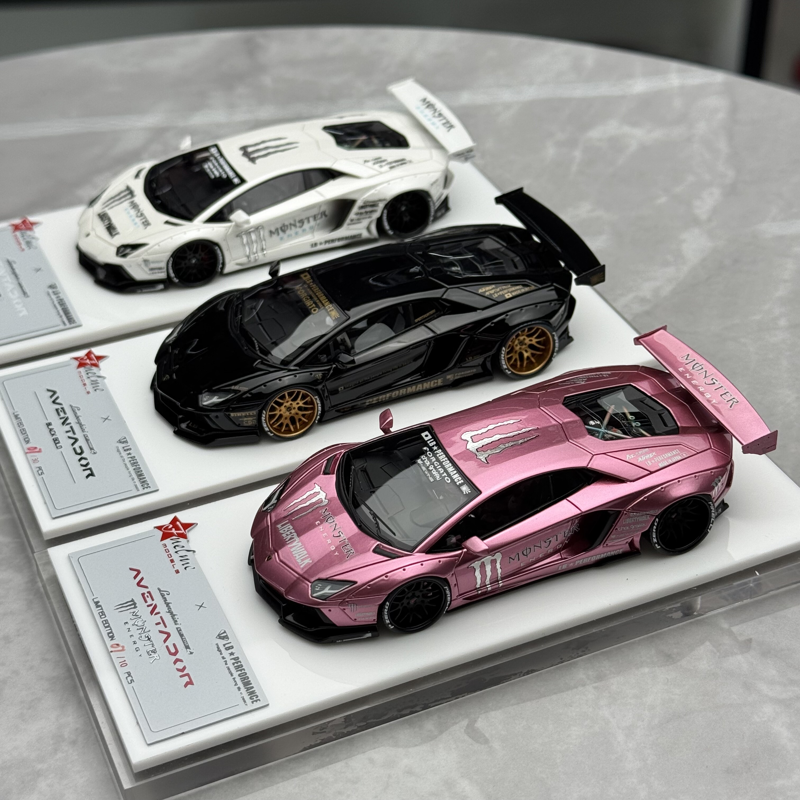 Fuelme 富美 1:43 兰博基尼改装车模50周年 LP700 AVENTADRO 限量