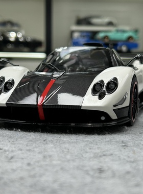 AR似真 Almost Real 1:18 帕加尼宗塔 Cinque 敞篷 白色 合金车模