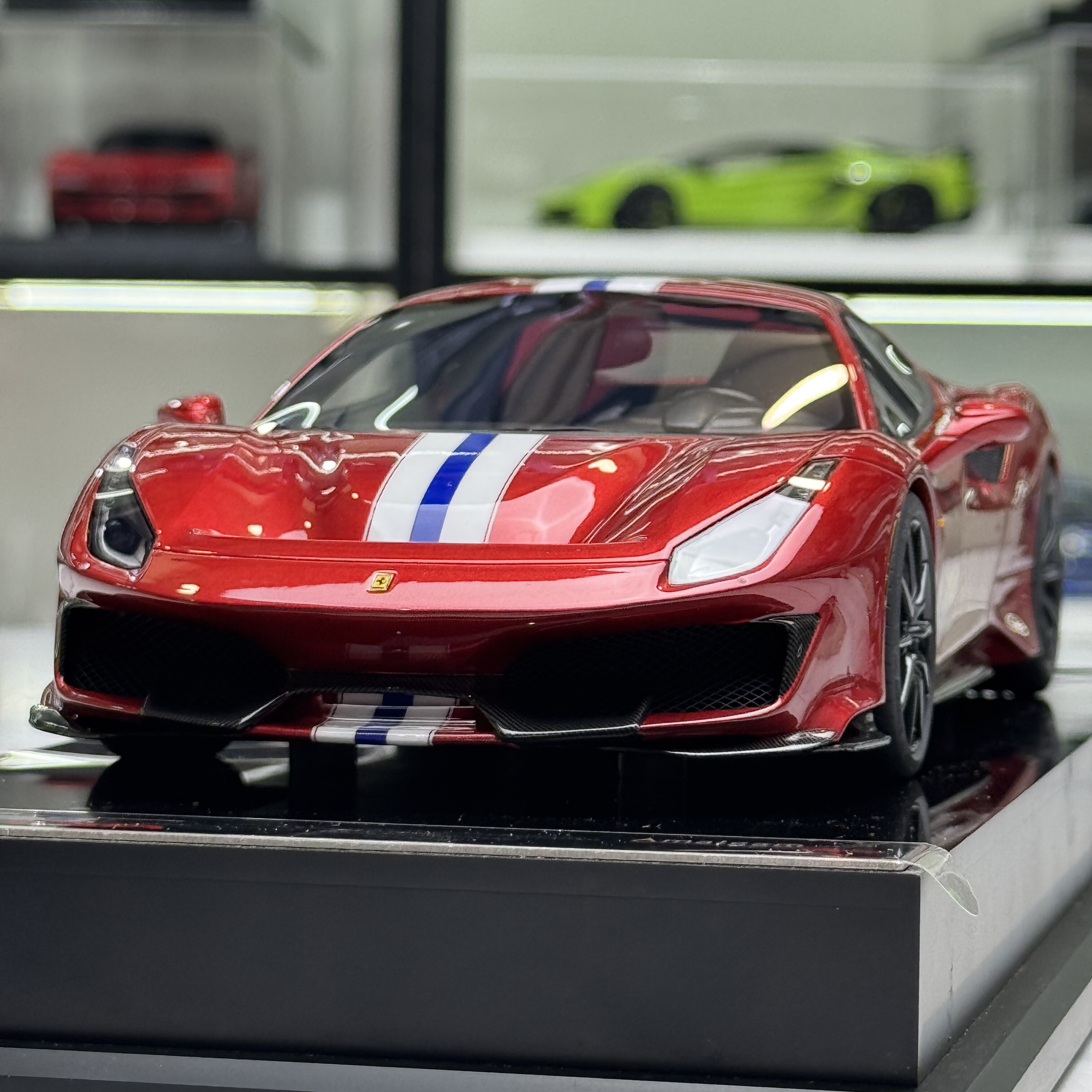 Amalgam 1:18 法拉利 488 Pista 定制版 限量树脂汽车模型AMA