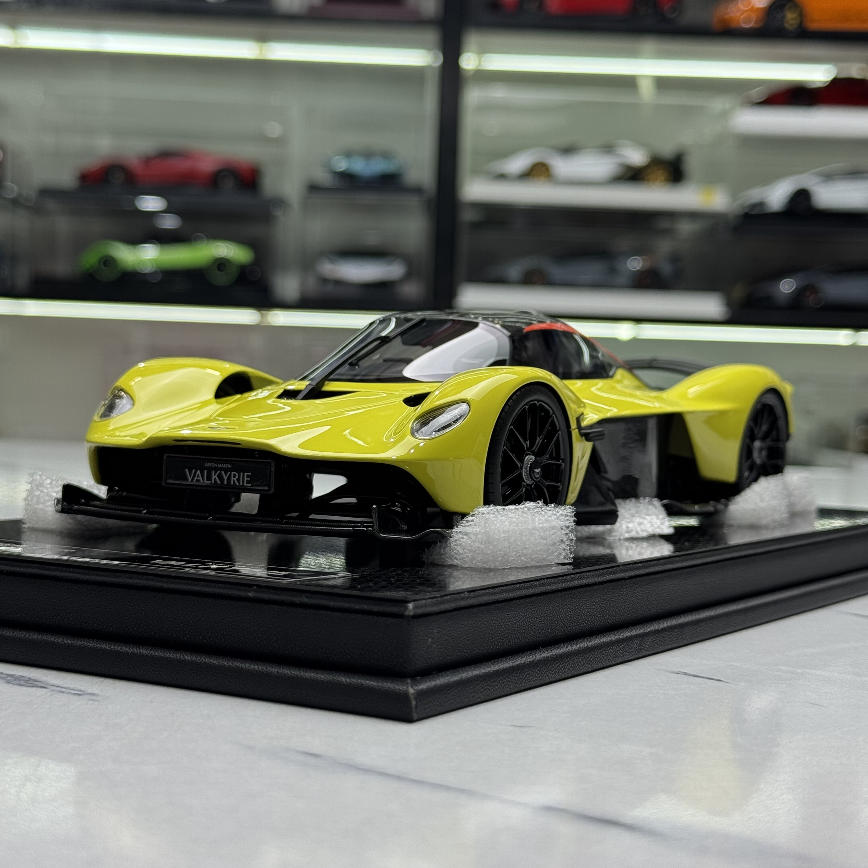 Frontiart 1/18 阿斯顿马丁Valkyrie 仿真树脂汽车模型收藏