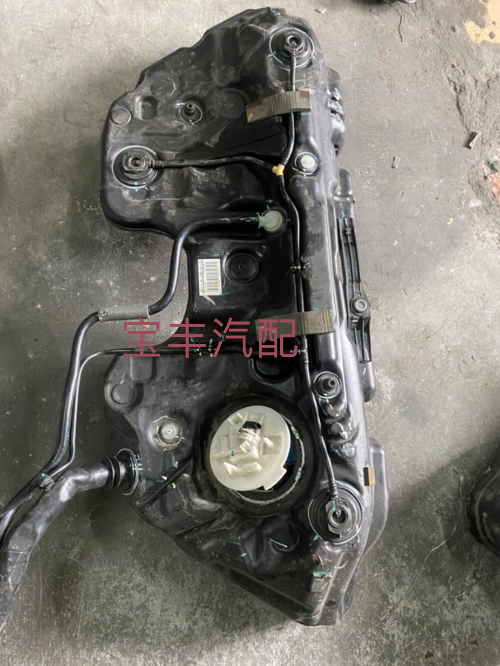 适用奔驰205 C200 C260油箱C300 C180汽油箱总成C63 汽油泵拆车件