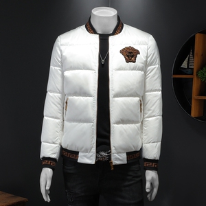 7411 冬季新款羽绒服男白鸭绒美杜莎装饰保暖外套 P300 控价428起图片