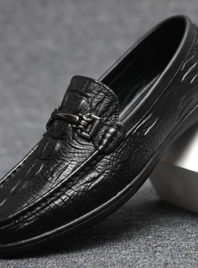 Men's soft soled casual crocodile patterned bean shoes男皮鞋
