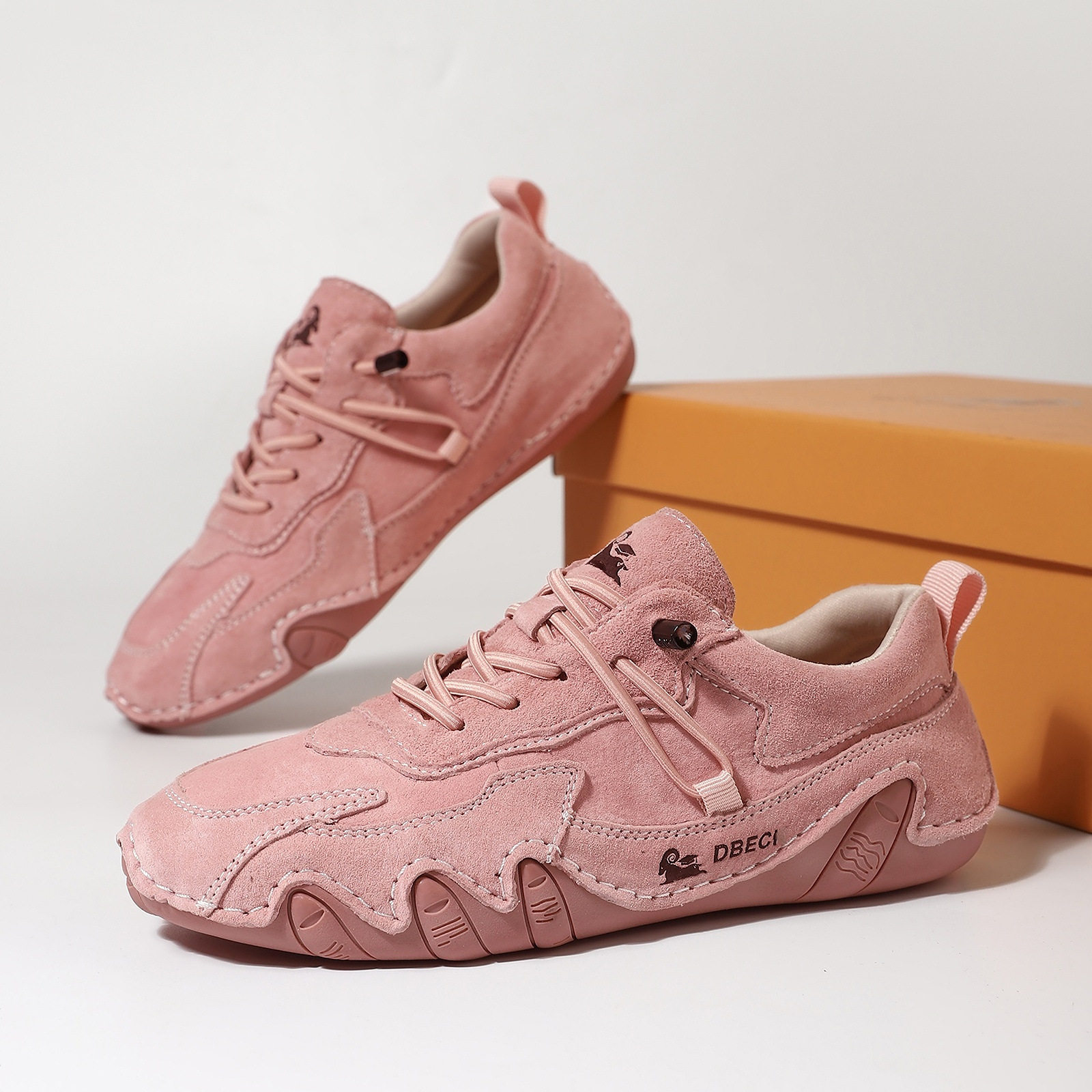 Leather plus size men's/women casual sports shoes男女运动鞋