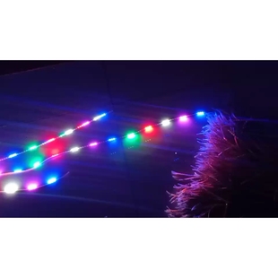 五彩跑马灯带 DC12伏 窄灯带 约5mm宽 2835灯珠 不需要控制器